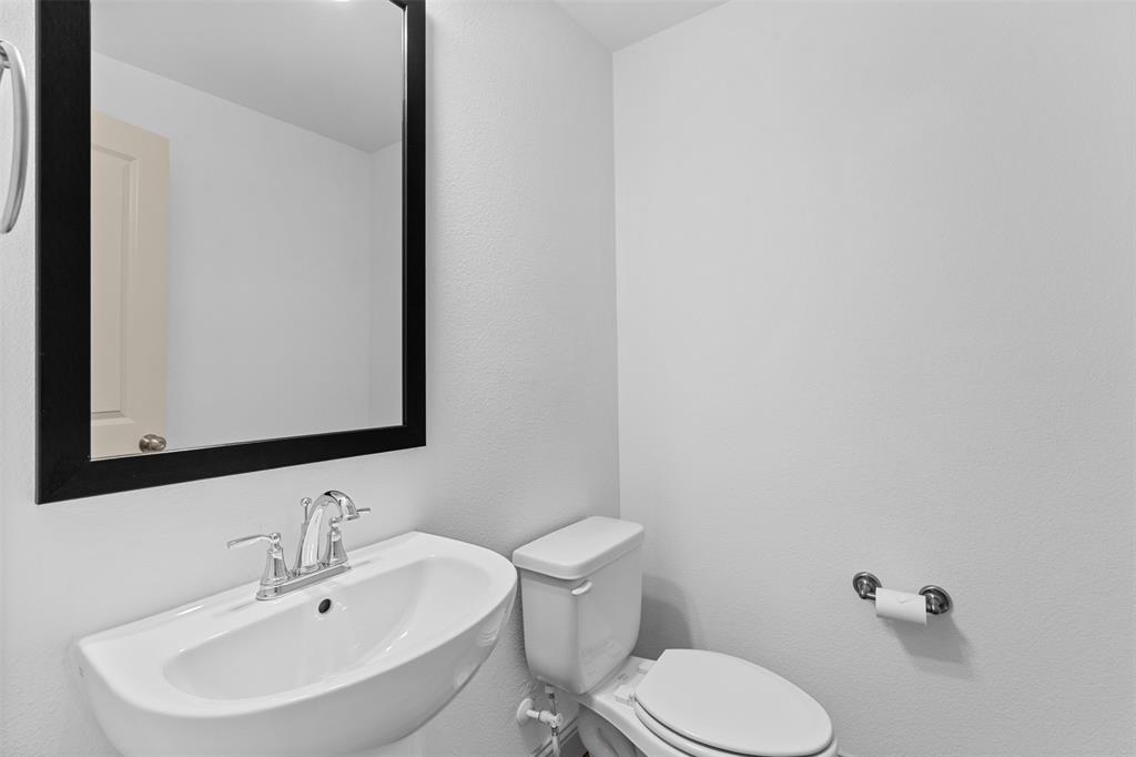 6140 Silverado Trail Property Photo 8