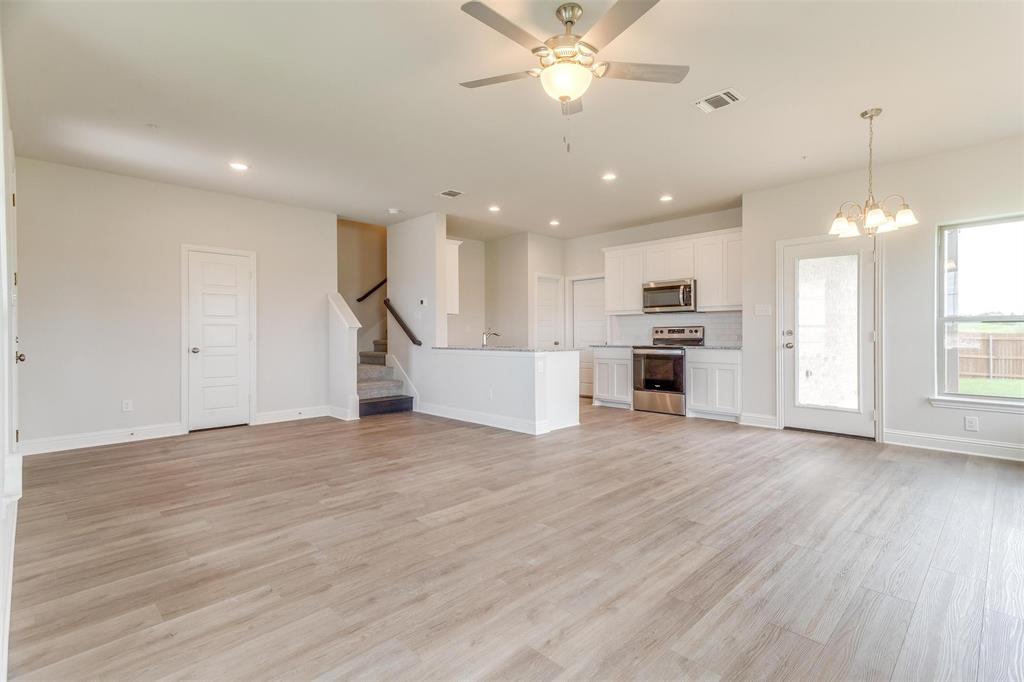 1533 Homeplace Circle Property Photo 6