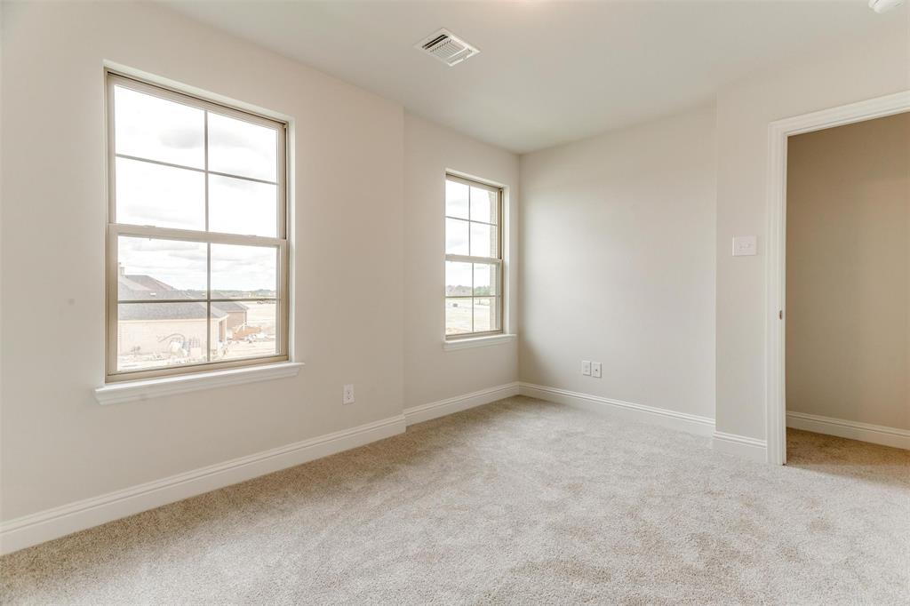 1529 Homeplace Circle Property Photo 9