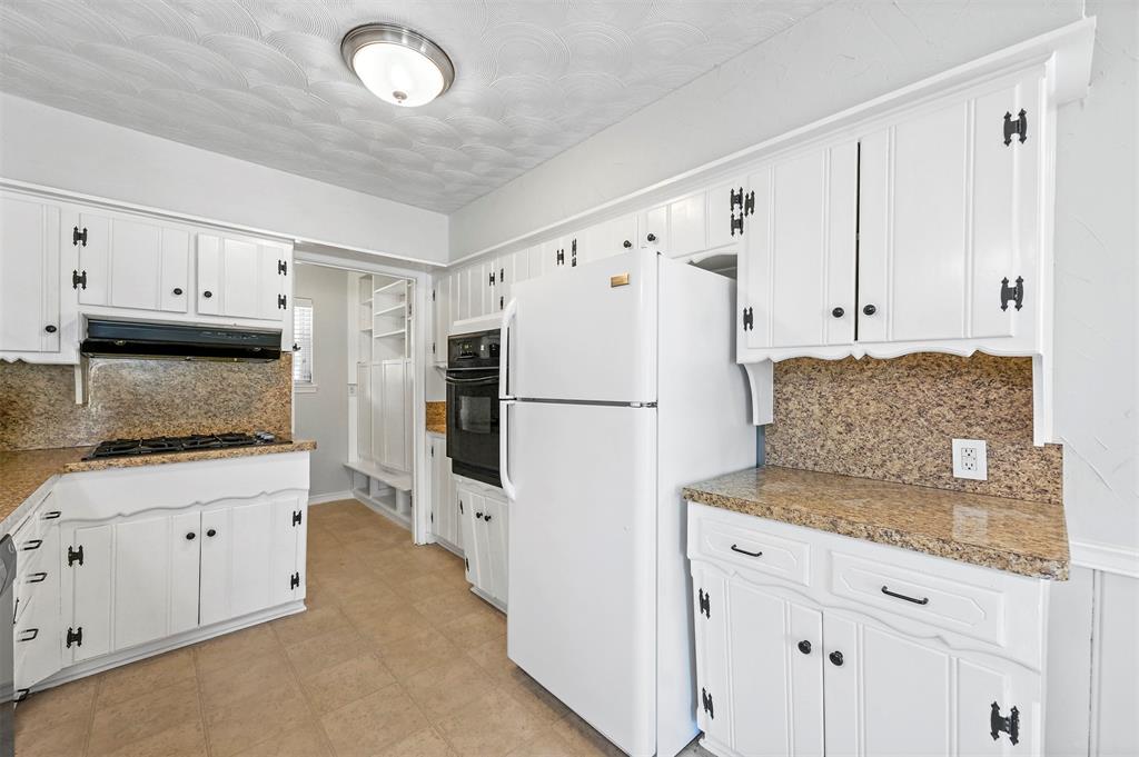 3468 Townsend Drive Property Photo 8