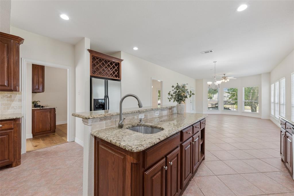 1825 Spinnaker Lane Property Photo 11