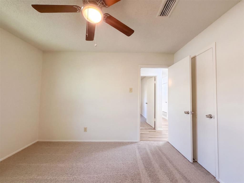 1136 Kris Street Property Photo 11