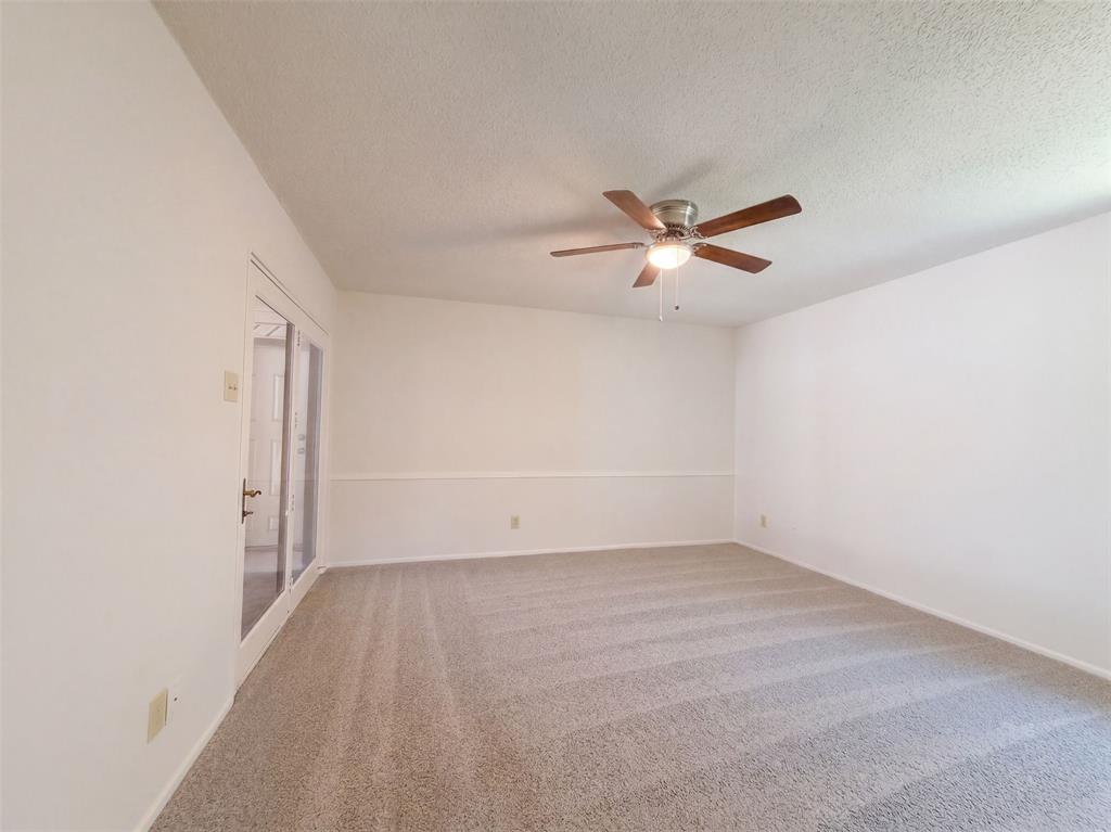 1136 Kris Street Property Photo 18