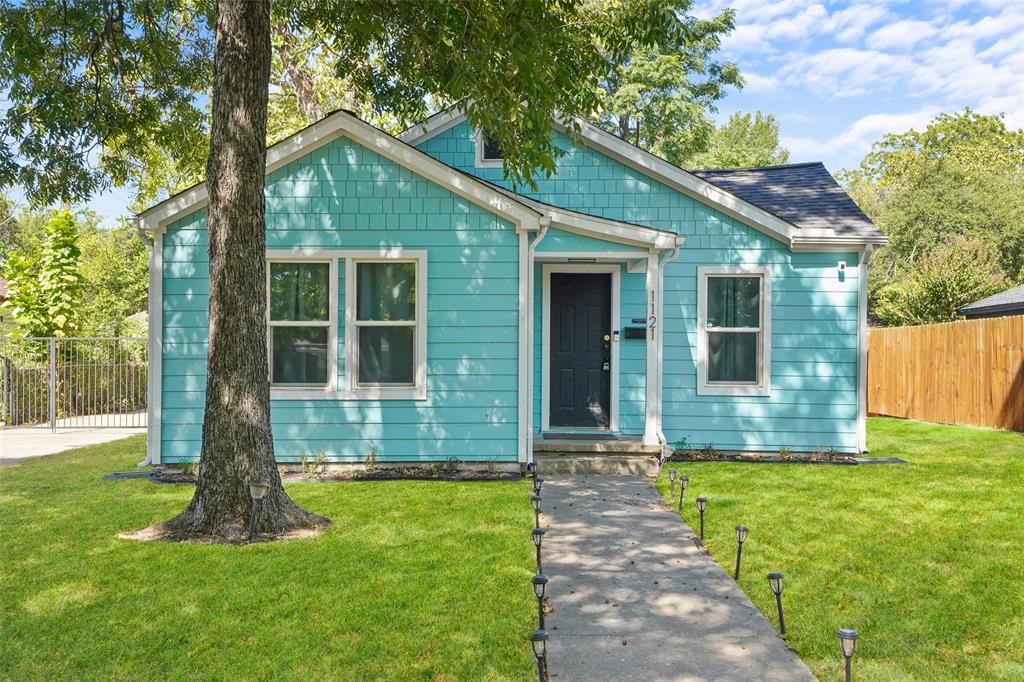 1121 Hudgins Avenue Property Photo 1