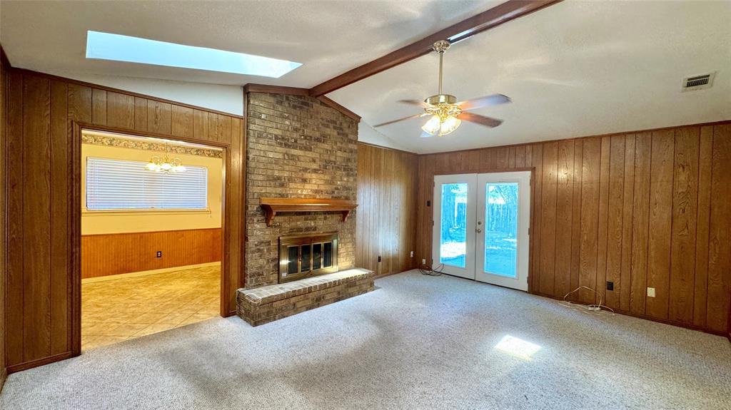 1809 Westgate Drive Property Photo 4