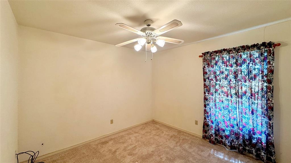 1809 Westgate Drive Property Photo 8