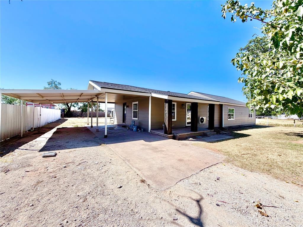 1220 Avenue G Property Photo 3
