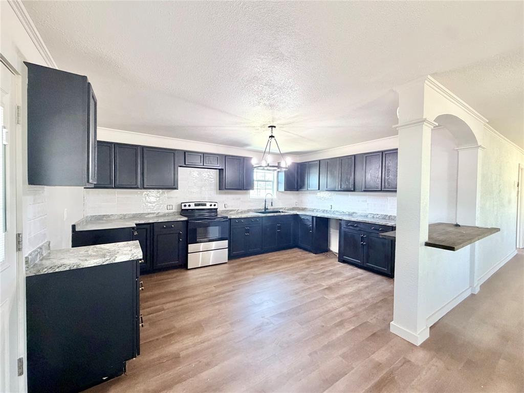 1220 Avenue G Property Photo 6