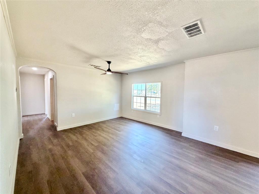 1220 Avenue G Property Photo 15