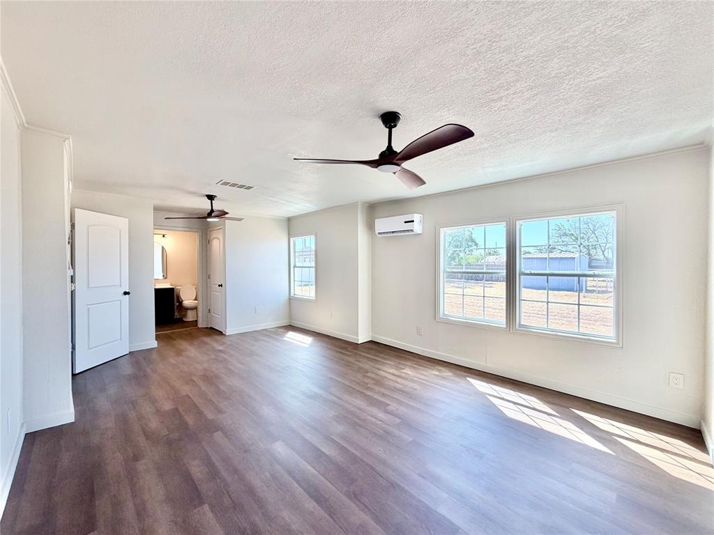1220 Avenue G Property Photo 17