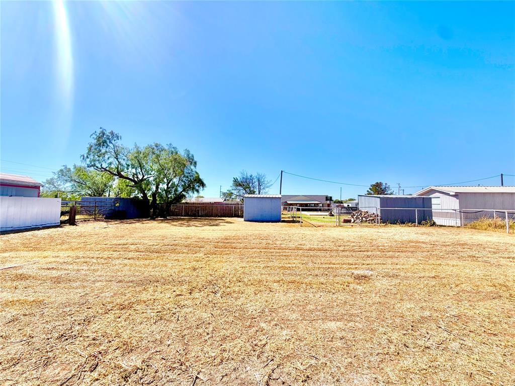 1220 Avenue G Property Photo 31