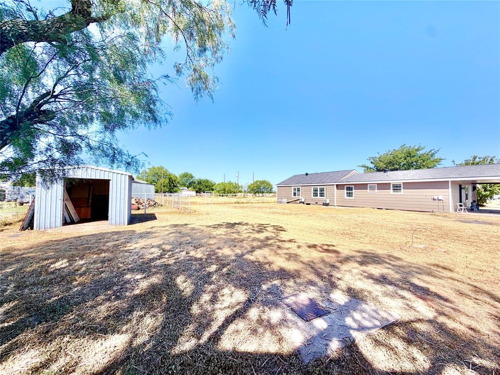 1220 Avenue G Property Photo 34