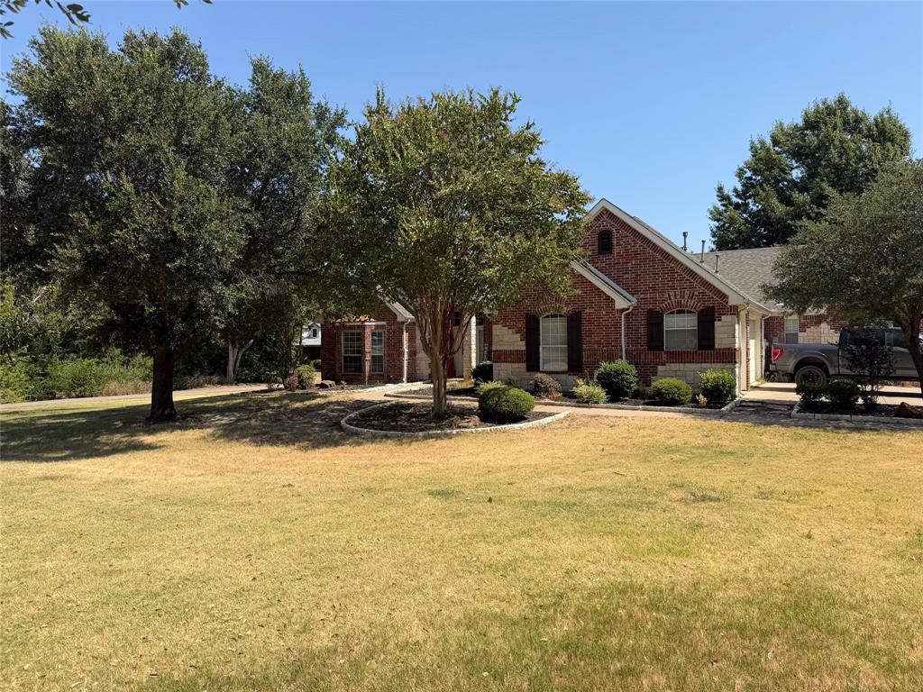 1513 Brook Lane Property Photo 1