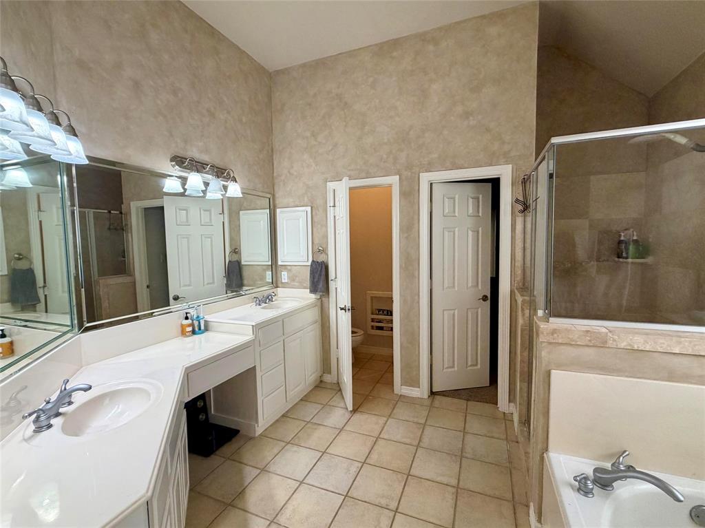 1513 Brook Lane Property Photo 11