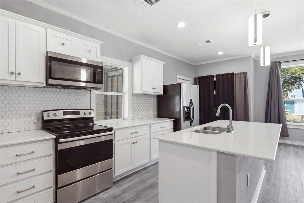 1812 Oneal Street Property Photo 4