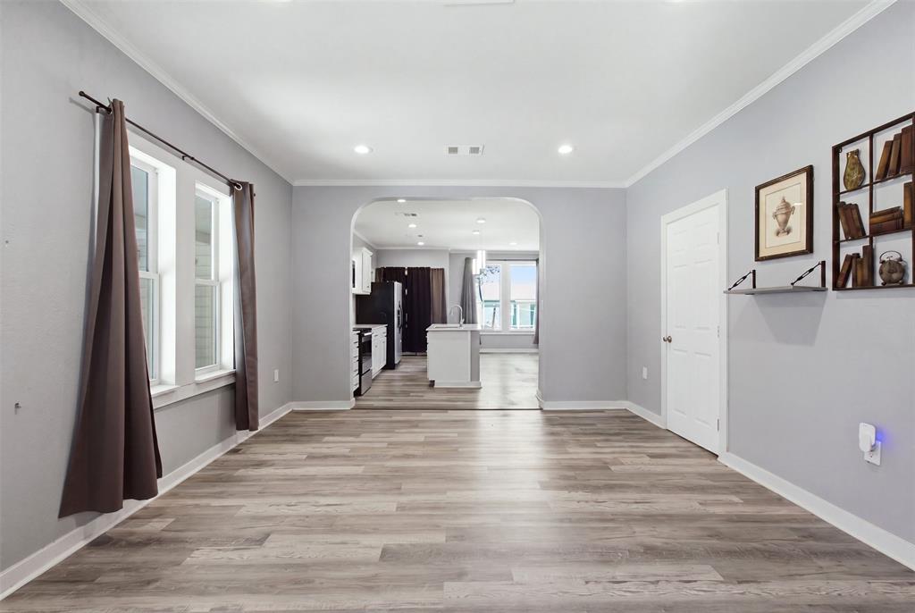 1812 Oneal Street Property Photo 8