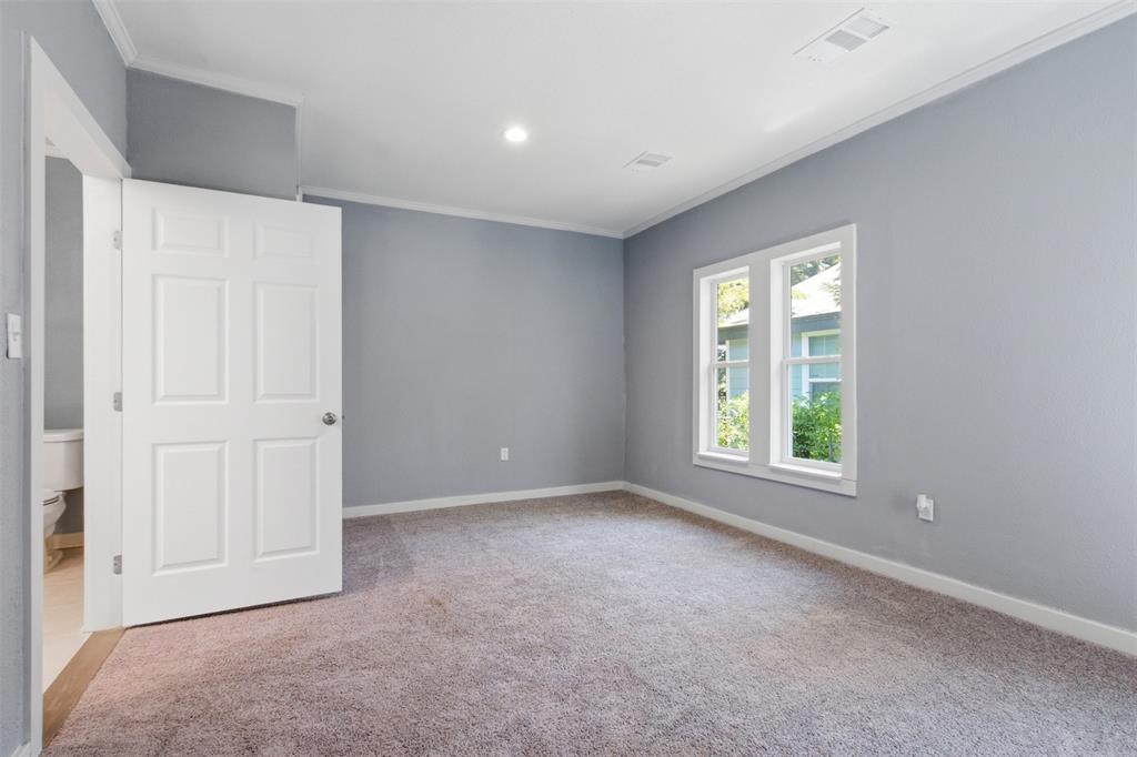 1812 Oneal Street Property Photo 12
