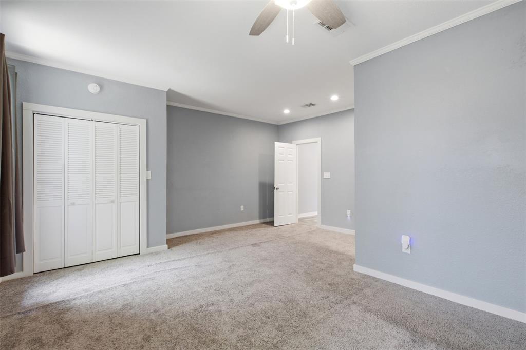 1812 Oneal Street Property Photo 17