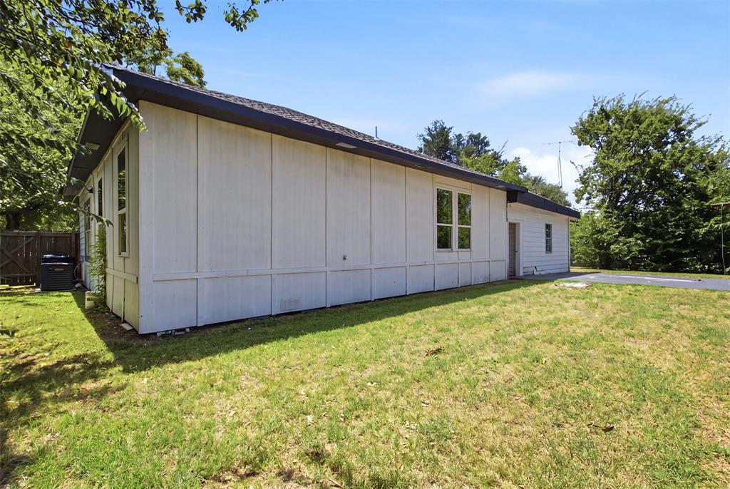 1812 Oneal Street Property Photo 19