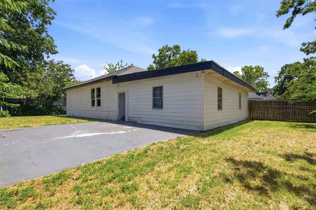 1812 Oneal Street Property Photo 20