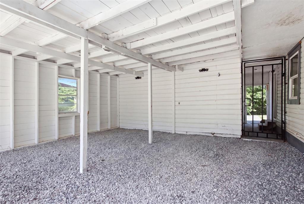 1812 Oneal Street Property Photo 22