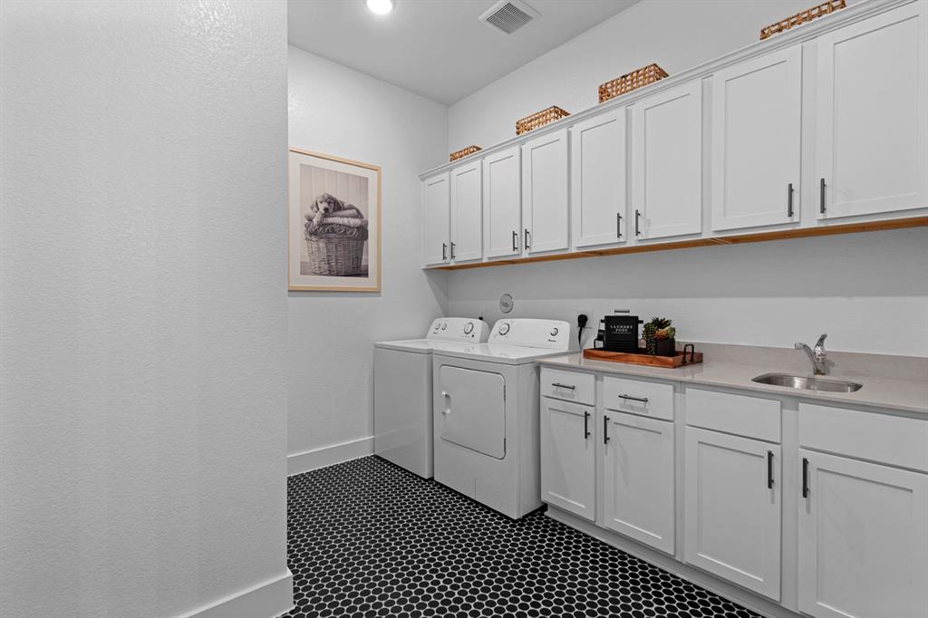 1621 Briscoe Drive Property Photo 29