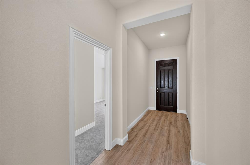 8904 Wichita Lane Property Photo 3