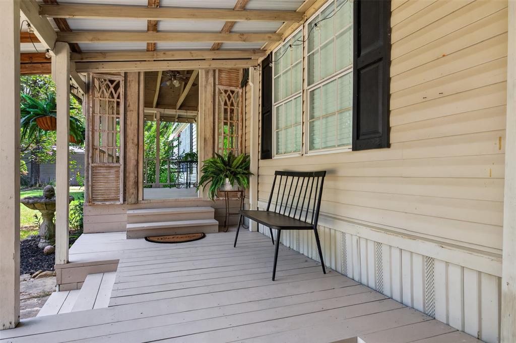 332 Pease Property Photo 6