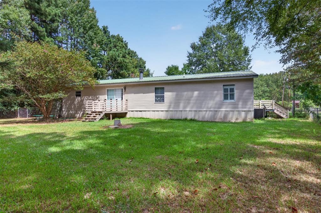 332 Pease Property Photo 9
