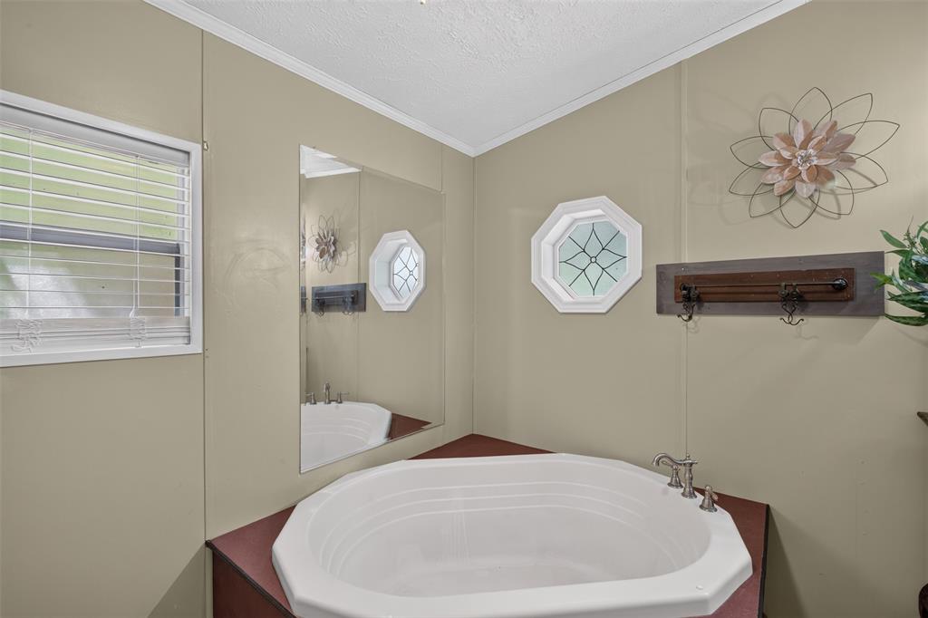 332 Pease Property Photo 20