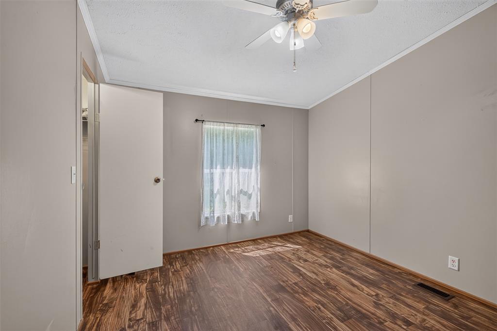 332 Pease Property Photo 28