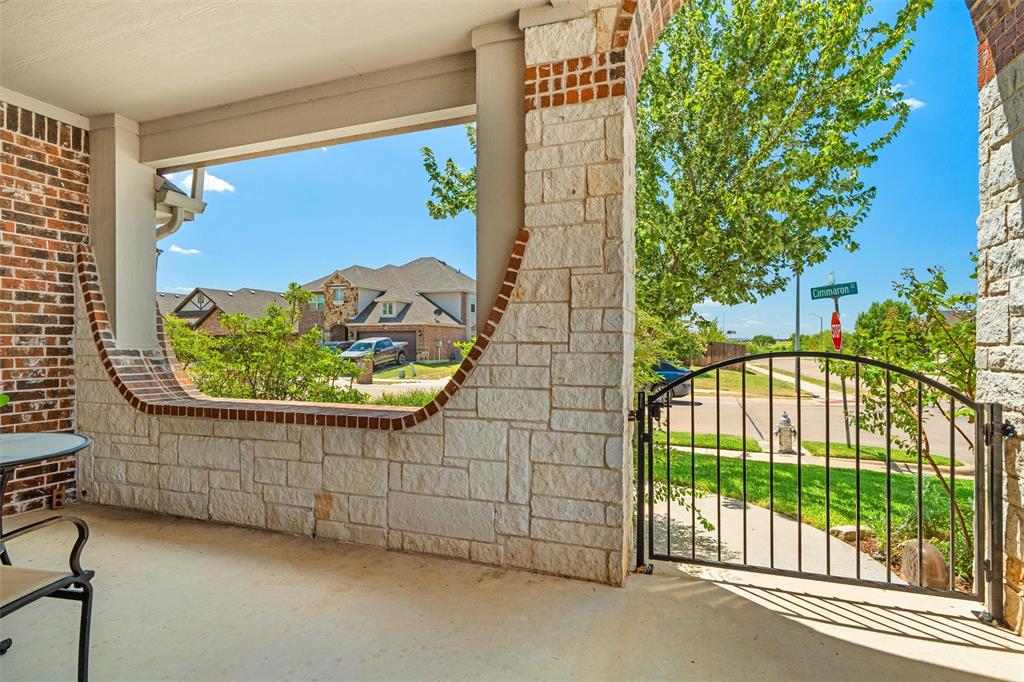 116 Cimmaron Court Property Photo 3