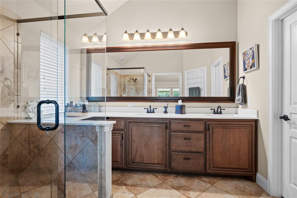 116 Cimmaron Court Property Photo 15