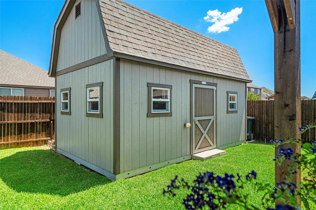 116 Cimmaron Court Property Photo 24