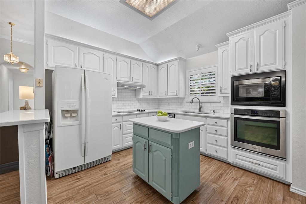 729 Bent Tree Court Property Photo 6
