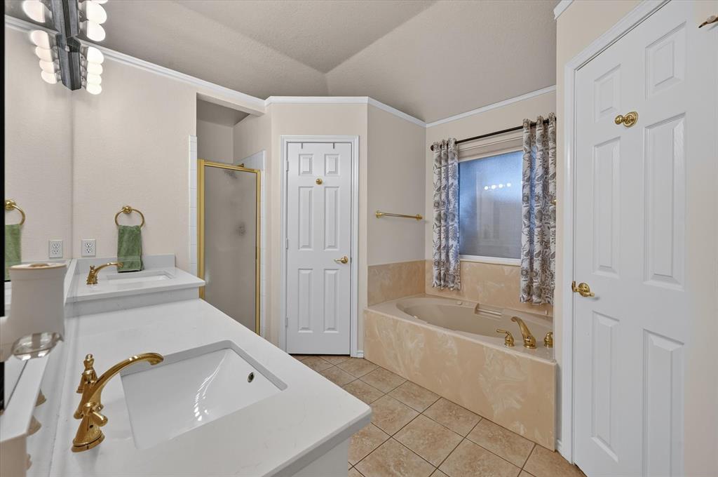 729 Bent Tree Court Property Photo 17