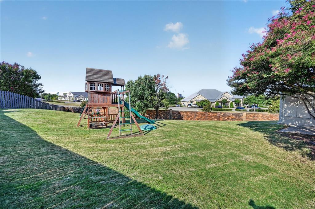 729 Bent Tree Court Property Photo 23