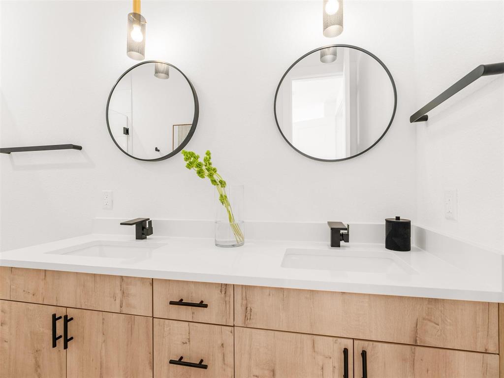 2015 N Prairie Avenue 203 Property Photo 18