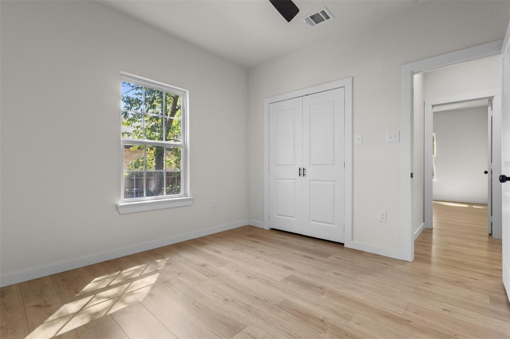 333 Levant Avenue Property Photo 21
