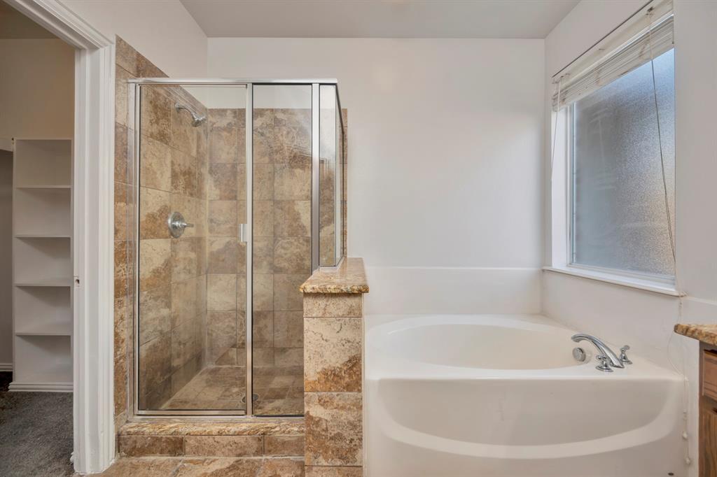 844 Sequoia Way Property Photo 8