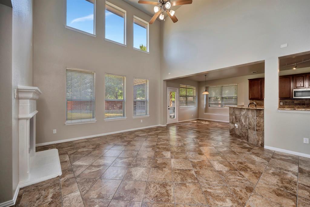 844 Sequoia Way Property Photo 14
