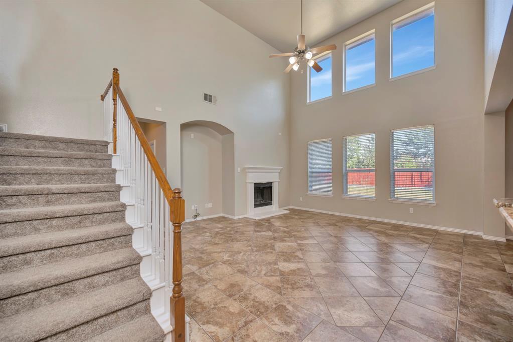 844 Sequoia Way Property Photo 17