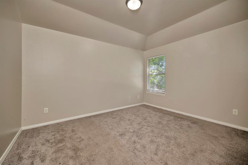 844 Sequoia Way Property Photo 26