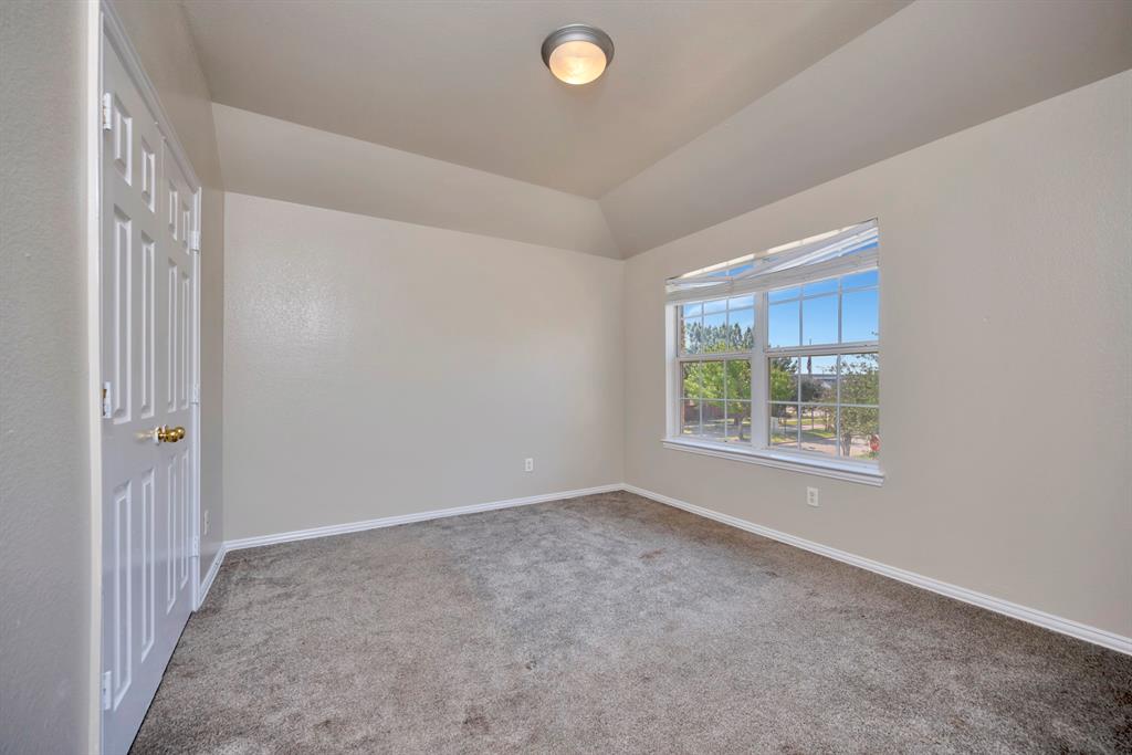844 Sequoia Way Property Photo 29