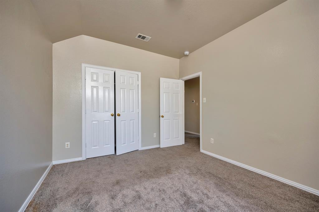 844 Sequoia Way Property Photo 32