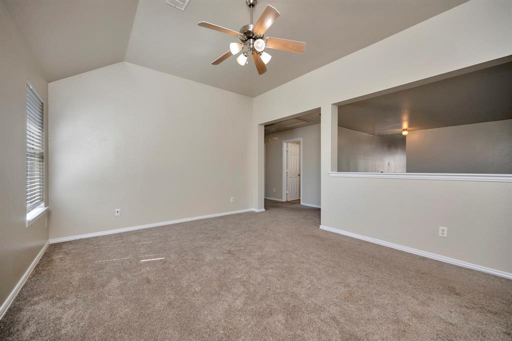 844 Sequoia Way Property Photo 34