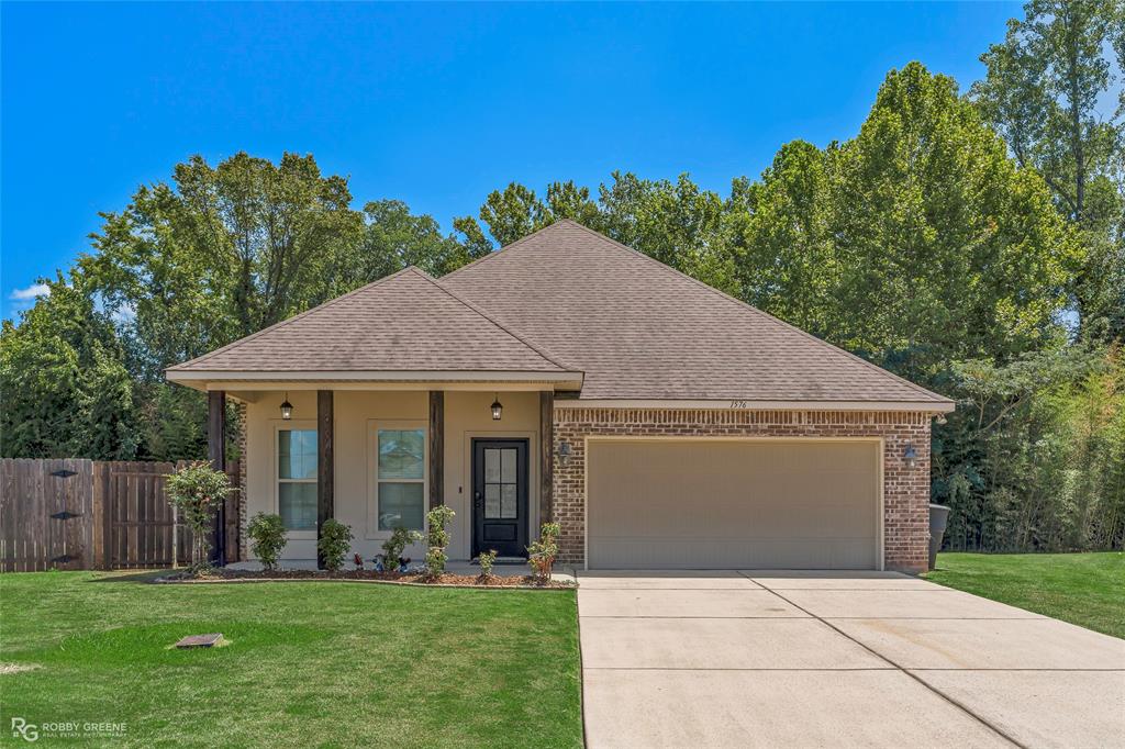 1576 Riverview Lane Property Photo 1