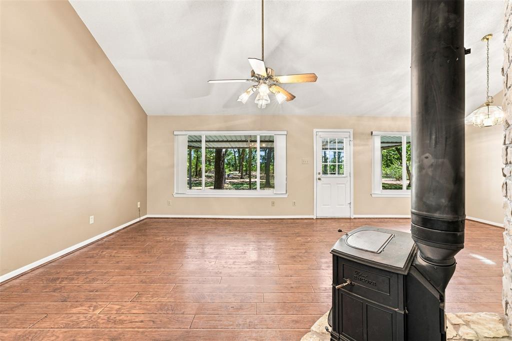 342 Oak Drive Property Photo 6