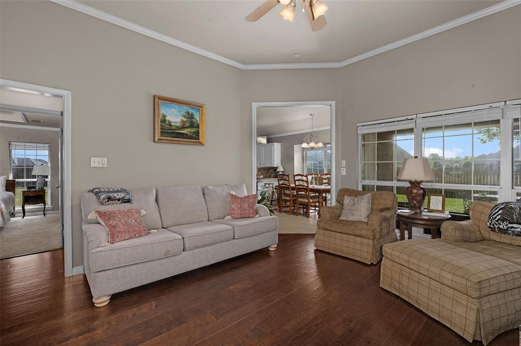 1602 E Belle Haven Drive Property Photo 11