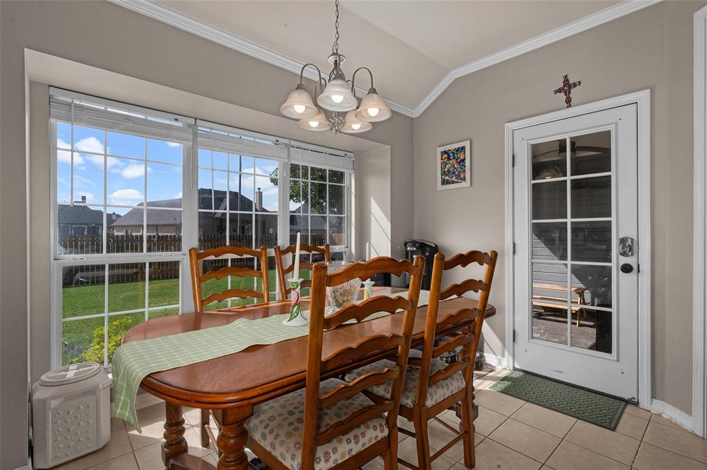 1602 E Belle Haven Drive Property Photo 15